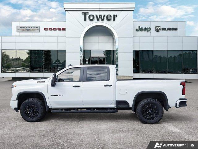 2024 Chevrolet Silverado 3500HD LT | 6.6L TurboDiesel V8 | in Cars & Trucks in Calgary - Image 3