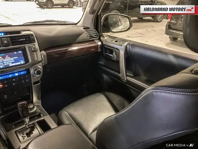 2019 Toyota 4Runner LIMITED in Cars & Trucks in Hamilton - Image 29