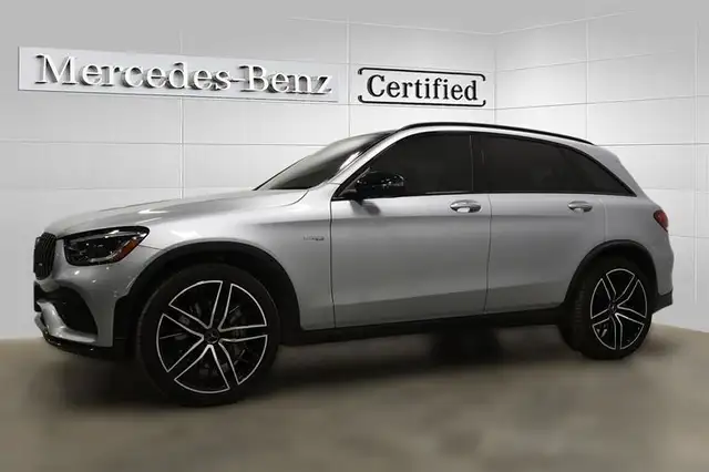 2022 Mercedes-Benz GLC43 AMG 4MATIC SUV Ensemble haut de gamme,  in Cars & Trucks in Laval / North Shore - Image 5