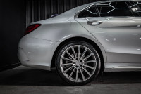 Presenting the 2015 Mercedes-Benz C400 4MATIC Sedan, sold by St. Albert Exotics Safety Features Blin... (image 3)