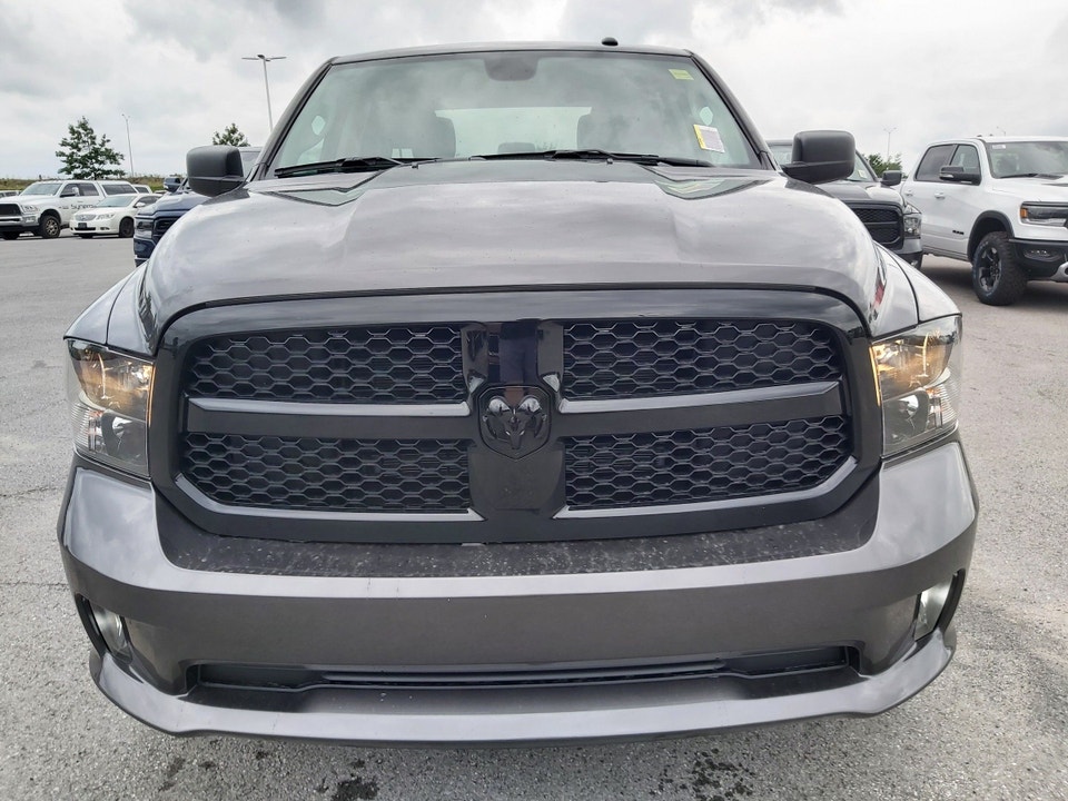 2022 Ram 1500 Classic NIGHT EDITION