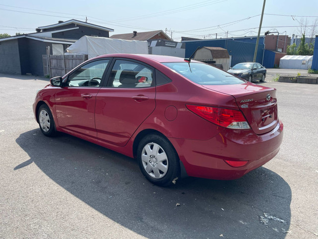 2012 Hyundai Accent ( AUTOMATIQUE - 132 000 KM ) in Cars & Trucks in Laval / North Shore - Image 4