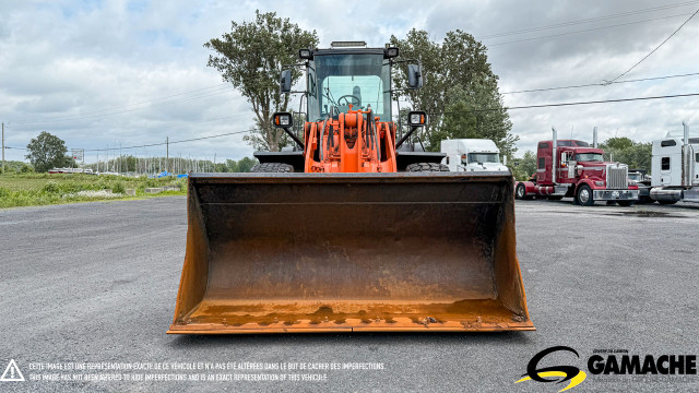 2011 DOOSAN DL300 CHARGEUSE SUR ROUE LOADER in Heavy Trucks in Longueuil / South Shore - Image 2