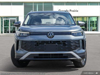 All Wheel Drive,Turbocharged,Auxiliary Audio Input,Automatic Headlights,Power Door Locks,Intermitten... (image 1)
