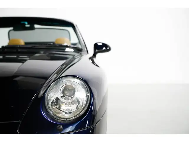 1995 Porsche 911 CARRERA CARRERA | CONVERTIBLE | BROWN LEATHER in Cars & Trucks in Mississauga / Peel Region - Image 26