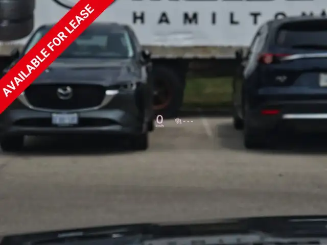 2020 Mazda Mazda3 GT Auto i-ACTIV AWD in Cars & Trucks in Hamilton - Image 27