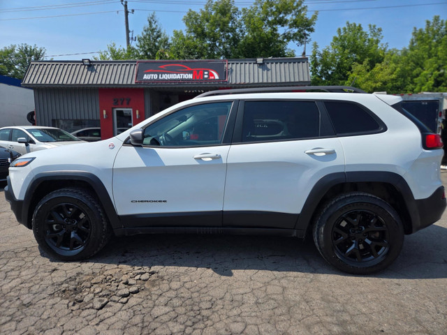 2015 JEEP CHEROKEE TRAILHAWK * FINANCEMENT FACILE ET RAPIDE in Cars & Trucks in Longueuil / South Shore - Image 2