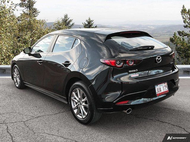  2019 Mazda Mazda3 Sport GX | Hatchback | Heated Seats in Cars & Trucks in Moncton - Image 4