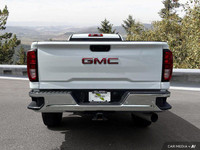 Command the road with this 2024 GMC Sierra 2500HD SLE Regular Cab Pickup. Its powerful Duramax 6.6L... (image 4)