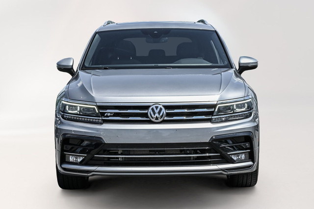 2021 Volkswagen Tiguan Highline | R-Line | Toit pano | Clean Car in Cars & Trucks in Longueuil / South Shore - Image 2