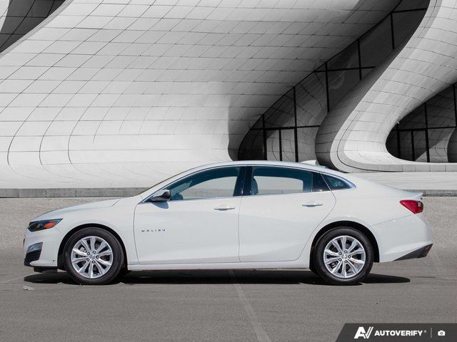 2024 Chevrolet Malibu 1LT | Front Collision Warning in Cars & Trucks in London - Image 2