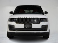 Commanding and luxurious, this 2021 Land Rover Range Rover P400e Autobiography delivers elite comfor... (image 5)