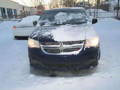 DODGE CARAVAN 2015 AUTOMATIC,FULL LOAD ,7 PLACES,WARRANTY INCLUDED,VERY CLEAN DRIVE VERY WELL TEL 51...