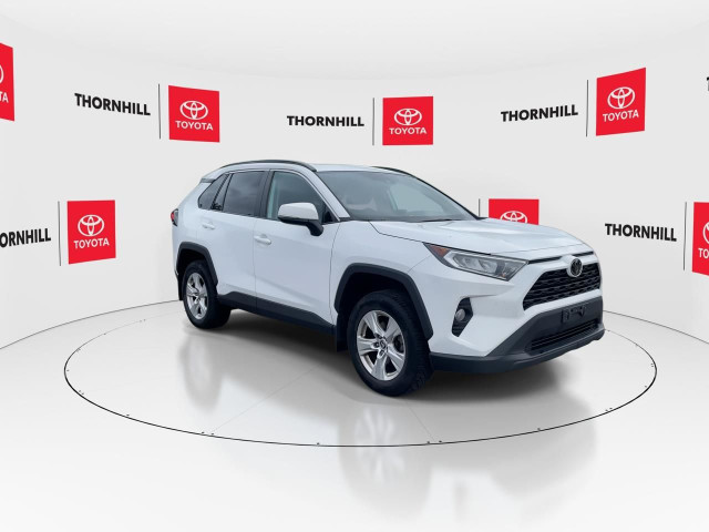 2021 Toyota RAV4 XLE 2 SETS OF TIRES,NO ACCIDENT,1 OWNER in Cars & Trucks in City of Toronto - Image 3