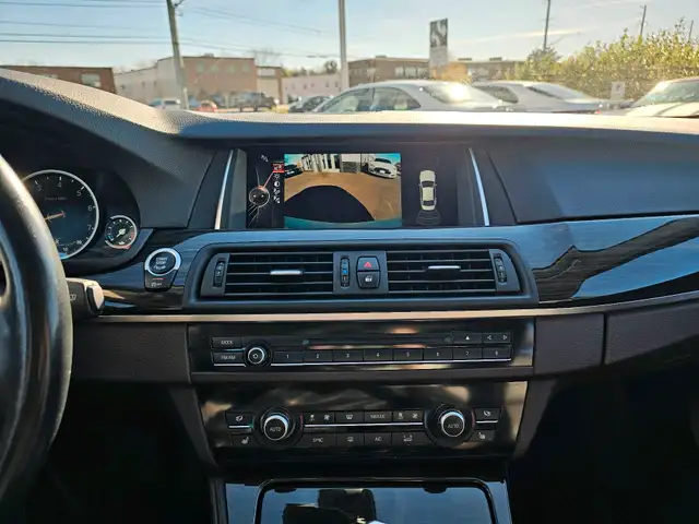 2016 BMW 5 Series 4dr Sdn 528i xDrive AWD in Cars & Trucks in Oakville / Halton Region - Image 15