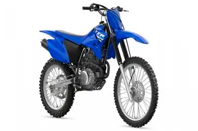 Engine Type: Single-Cylinder Displacement: 13.6 cu. in. (223 cc) Bore and Stroke: Bore: 2.76 in. (70...