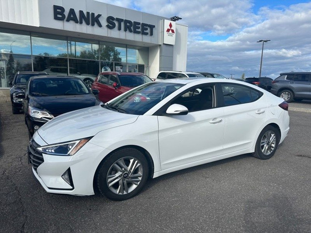 2020 Hyundai Elantra Preferred w/Sun & Safety Package IVT in Cars & Trucks in Ottawa - Image 2