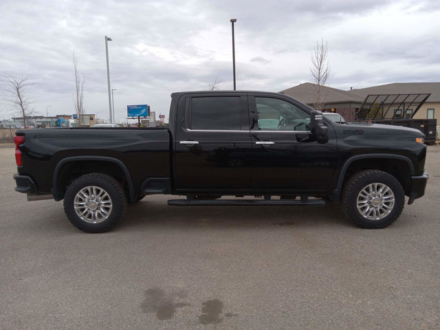 2022 Chevrolet Silverado 3500HD High Country -REAR VIEW CAMER... in Cars & Trucks in Grande Prairie - Image 4