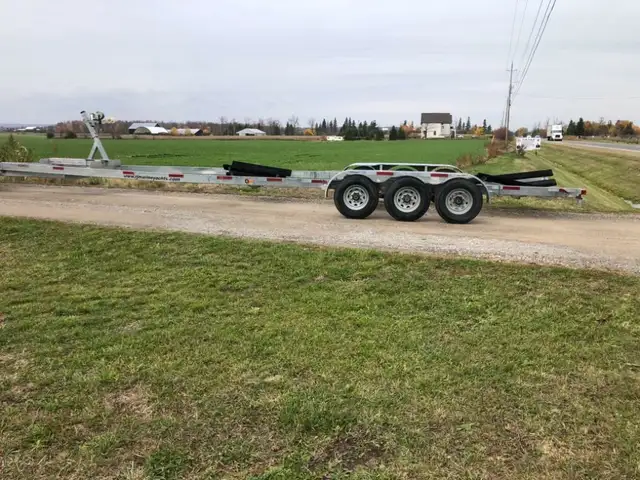 2022 Mayhem trailers Boat trailer tri axle boat 15600 capacity g in Powerboats & Motorboats in Mississauga / Peel Region - Image 4