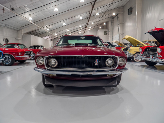 1969 Ford Mustang GT R-Code 428 Cobra Jet in Classic Cars in London - Image 3