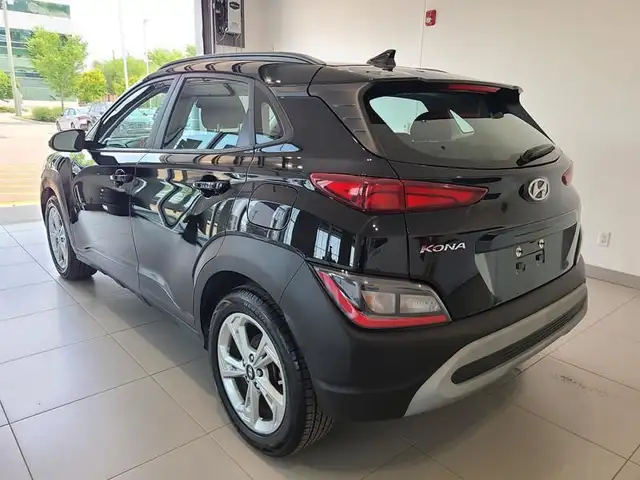 2023 Hyundai Kona 2.0L FWD Preferred62939425614083124