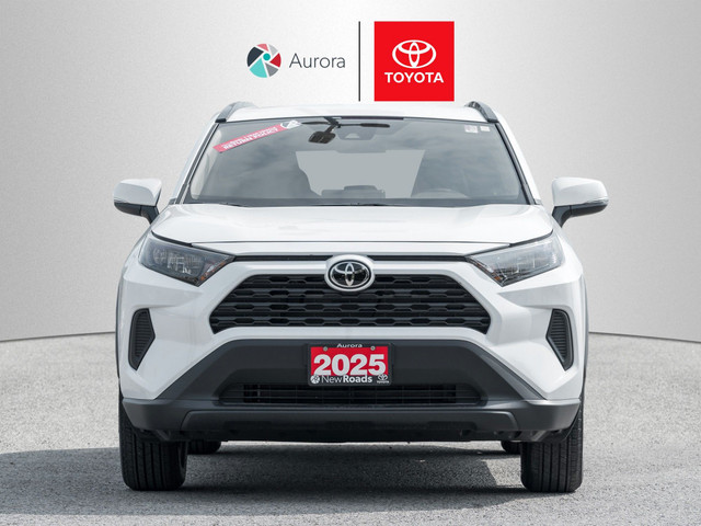 2025 Toyota RAV4 Hybrid LE in Cars & Trucks in Markham / York Region - Image 2