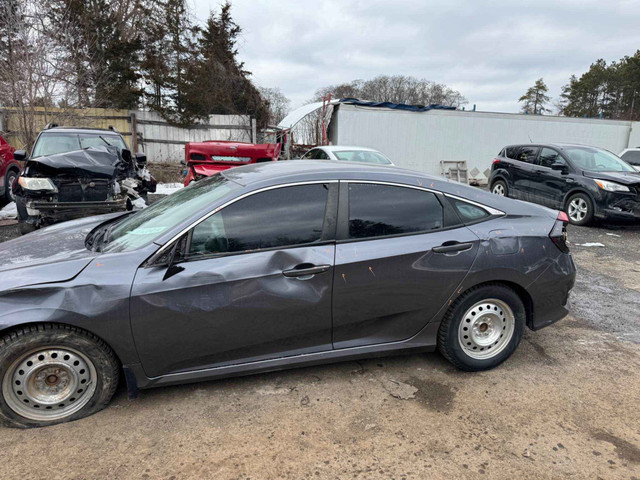 2020 Honda Civic in Cars & Trucks in Barrie - Image 4