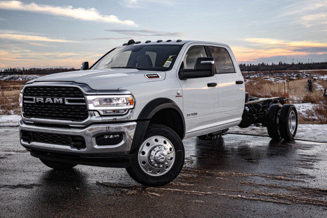 2024 Ram 5500 Chassis SLT in Cars & Trucks in Strathcona County