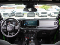 4x4, 3.6L V6, Xtreme 35 Inch Tire Package ($4995), E-Locker Rear Axle, Off-Road Plus Mode, Rock Rail... (image 8)