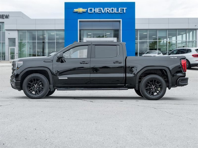 2022 GMC NEW SIERRA 1500 CREW CAB 4X4 Elevation Short Box Runnin in Cars & Trucks in Mississauga / Peel Region - Image 4