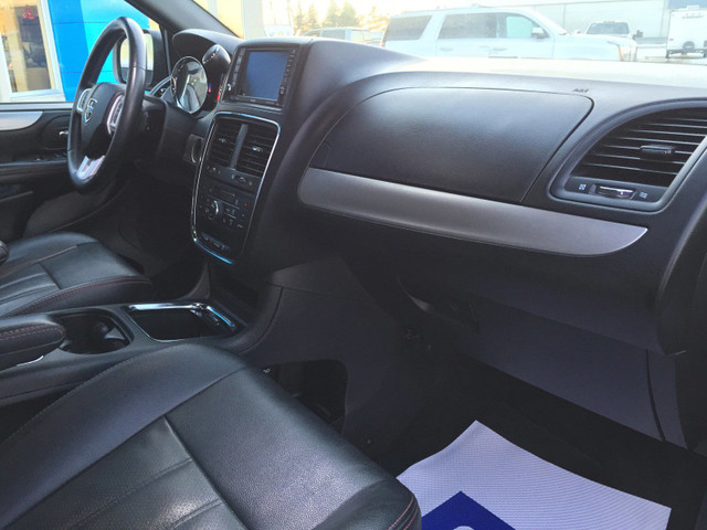 2019 Dodge Grand Caravan GT dans Autos et camions  à Brandon - Image 3