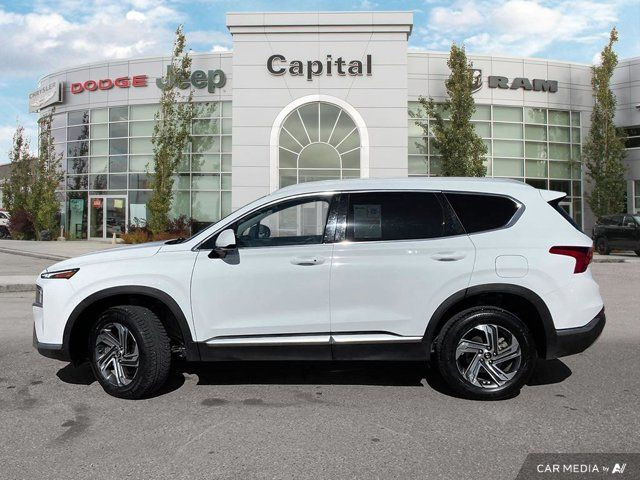 2023 Hyundai Santa Fe Preferred | Accident Free Carfax in Cars & Trucks in Edmonton - Image 2