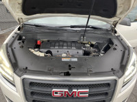 This 2013 GMC Acadia SLE2 is a reliable and spacious SUV for all your adventures! With its sleek whi... (image 8)