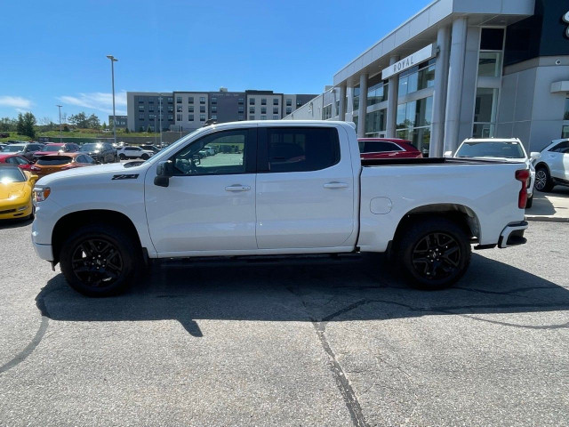 2022 Chevrolet Silverado 1500 in Cars & Trucks in Oakville / Halton Region - Image 2