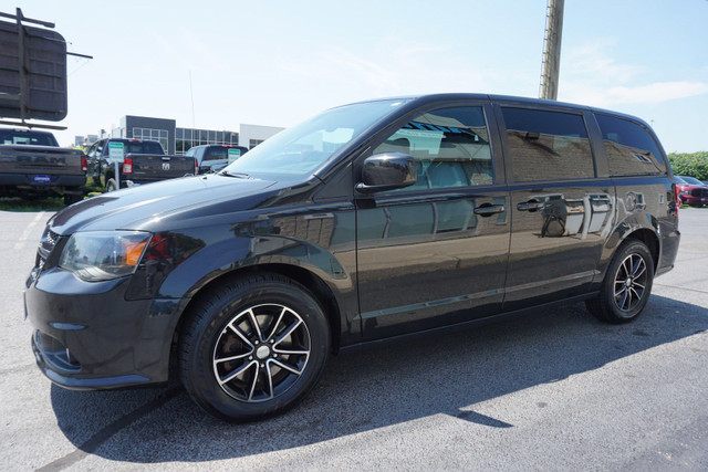 2018 Dodge Grand Caravan in Cars & Trucks in Oakville / Halton Region - Image 3