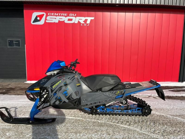 2020 Arctic Cat RIOT 8000 in Snowmobiles in Lac-Saint-Jean - Image 2
