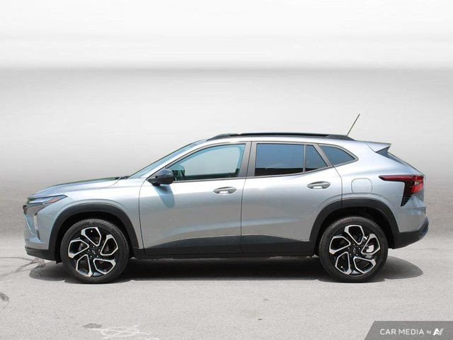 2024 Chevrolet Trax 2RS | Sunroof Pkg | Blind Spot | Low Kms in Cars & Trucks in Hamilton - Image 2