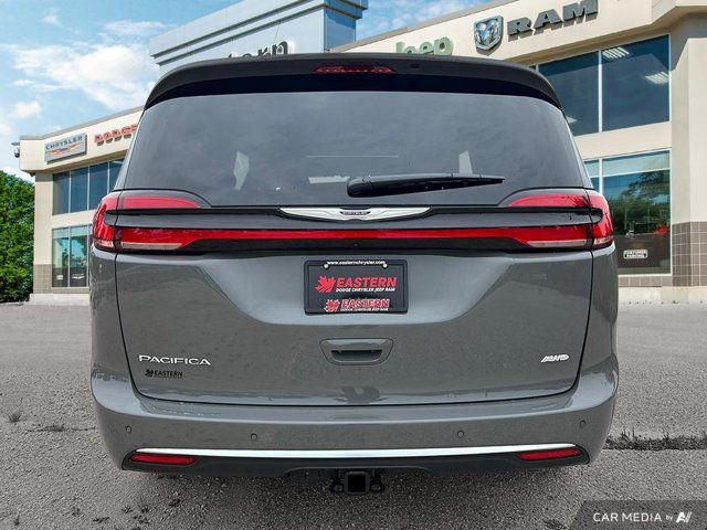2025 Chrysler Pacifica Pinnacle in Cars & Trucks in Winnipeg - Image 4