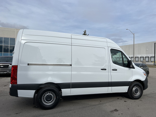 2023 Mercedes-Benz Sprinter Van SPRINTER 2500- CARGO- 144WB High in Cars & Trucks in Oakville / Halton Region - Image 3