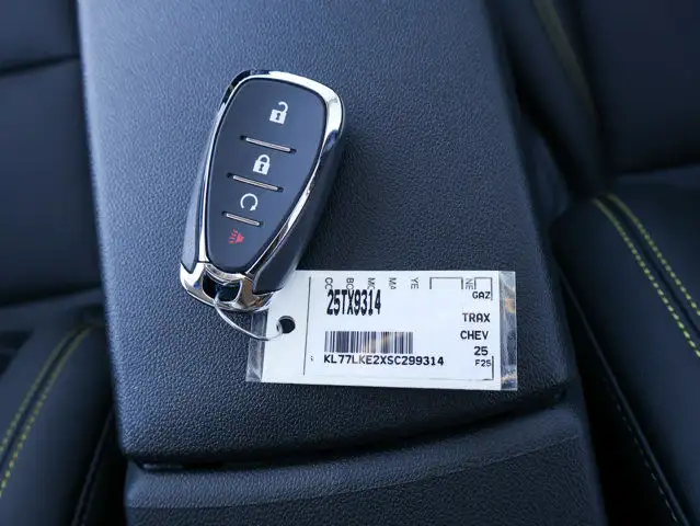 2025 Chevrolet Trax ACTIV in Cars & Trucks in Edmonton - Image 34