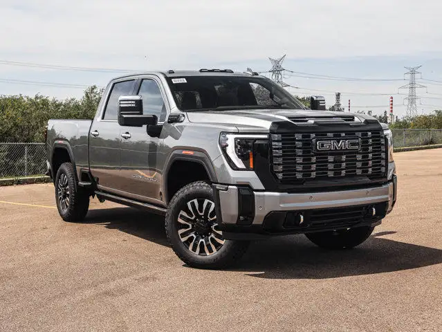 2025 GMC Sierra 3500HD Denali Ultimate dans Autos et camions dans Comté de Strathcona - Image 3
