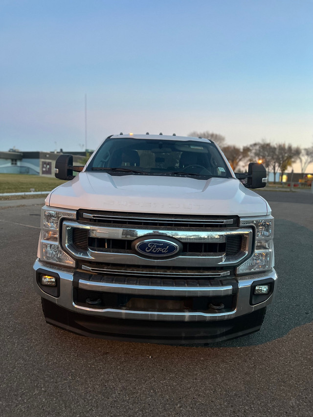 2020 Ford F-250 XLT! Immaculate condition! in Cars & Trucks in Edmonton - Image 2