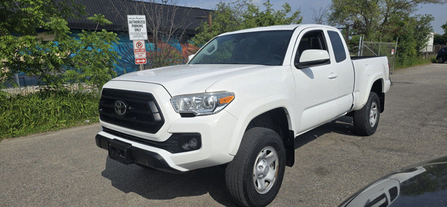 2020 Toyota Tacoma 4x4 Access Cab Automatic in Cars & Trucks in City of Toronto - Image 3
