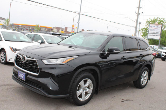 2021 Toyota Highlander LE AWD in Cars & Trucks in Mississauga / Peel Region - Image 3