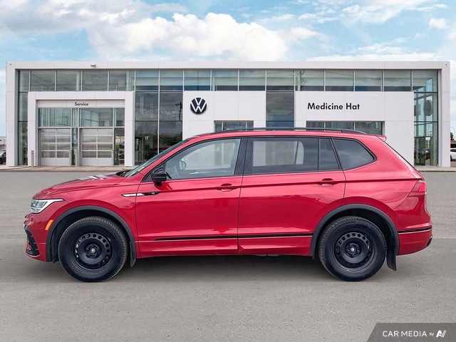 2024 Volkswagen Tiguan Comfortline R-Line Black Edition in Cars & Trucks in Medicine Hat - Image 3