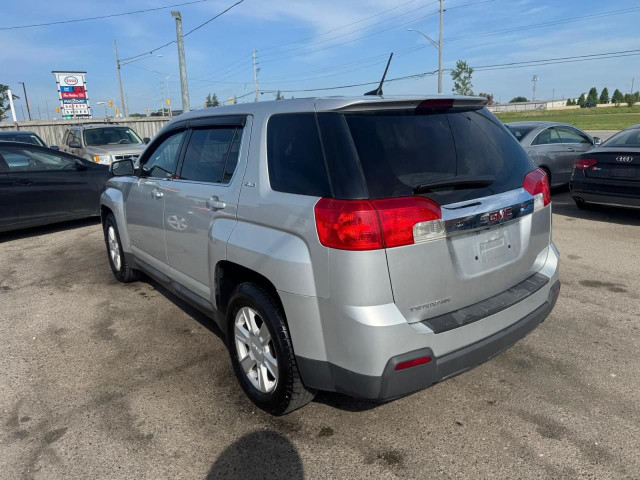 2013 GMC Terrain SLE-1, MINT, 4 CYLINDER, ONLY 107KMS, CERTIFIED in Cars & Trucks in London - Image 3