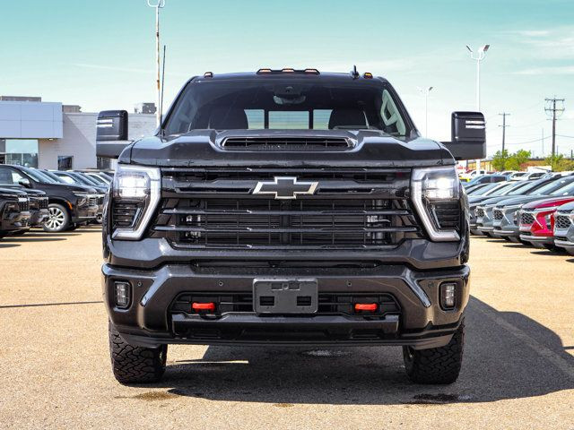 2025 Chevrolet Silverado 3500HD LTZ | Tonneau Cover in Cars & Trucks in Edmonton - Image 3