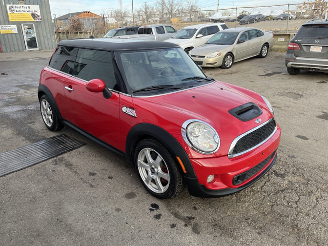 2011 MINI Cooper Hardtop in Cars & Trucks in Calgary - Image 3