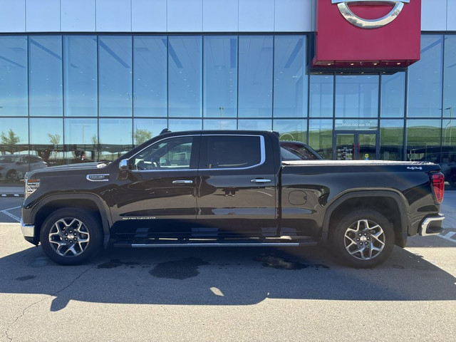 2024 GMC Sierra 1500 CREW CAB SLT PREMIUM PLUS 4x4 • Bose • Sunr in Cars & Trucks in Calgary - Image 3