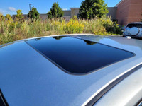 Attention commuters, this is a great opportunity on a rare very clean Camry hybrid with the XLE pkg.... (image 4)